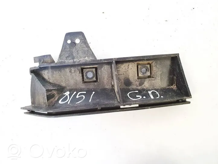 Volvo V50 Support de pare-chocs arrière 30698697