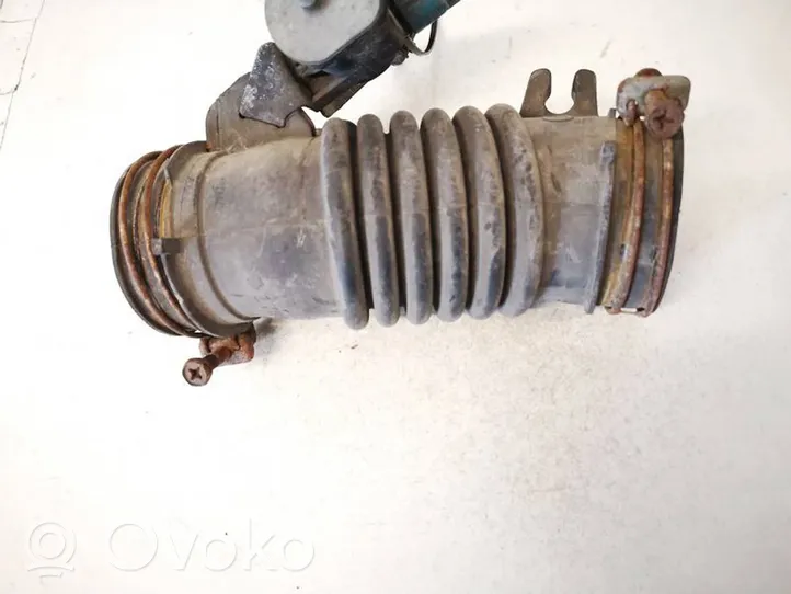 Toyota Yaris Tube d'admission d'air 1788021091