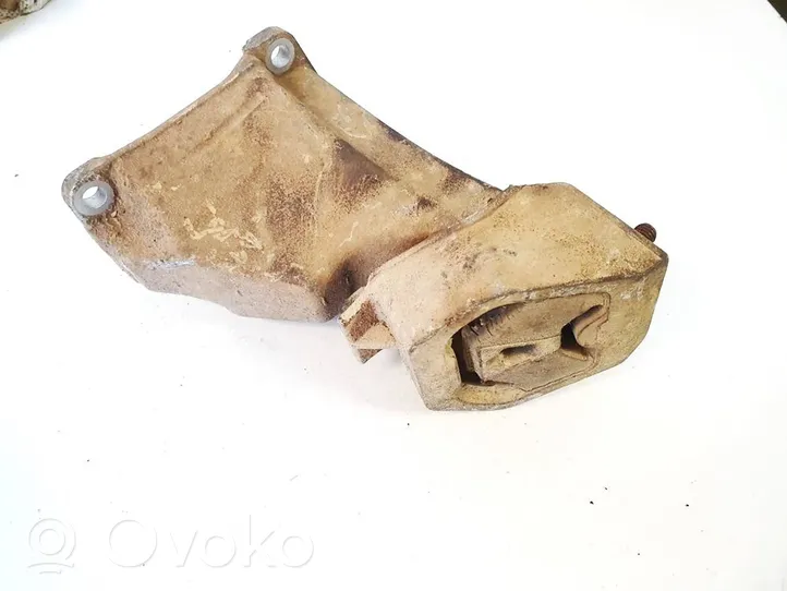 Audi A6 S6 C4 4A Supporto di montaggio del motore 4a0399113f