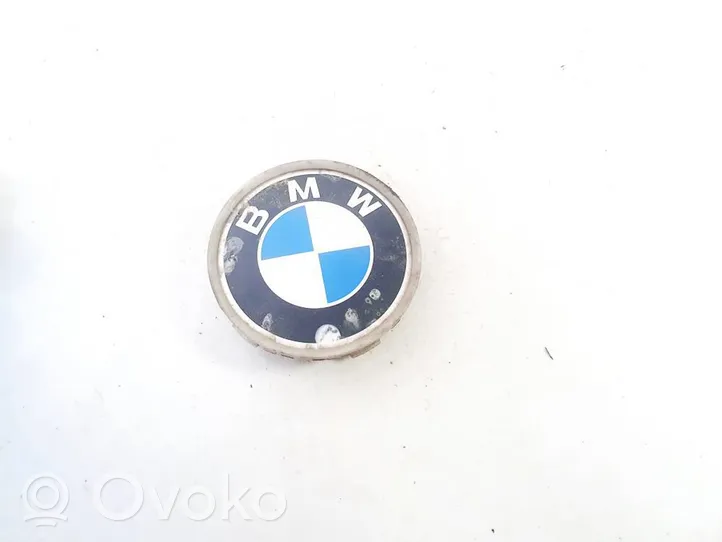 BMW 5 E39 Alkuperäinen pölykapseli 1095361