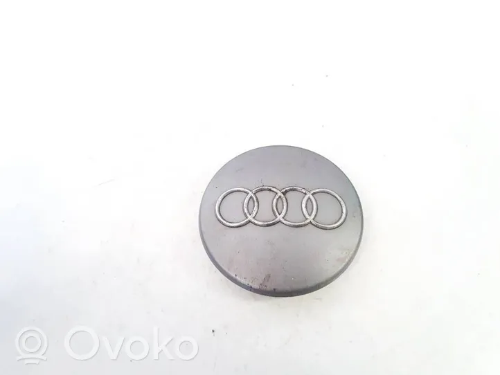 Audi A5 8T 8F Dekielki / Kapsle oryginalne 8d0601170