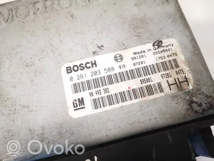 Opel Omega B1 Sterownik / Moduł ECU 0261203588