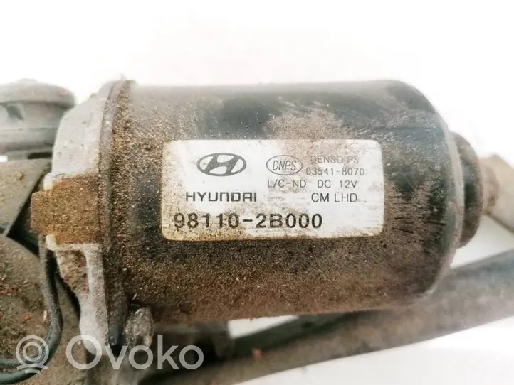 Hyundai Santa Fe Wiper motor 981102B000