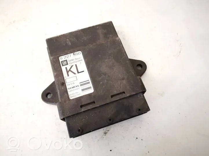 Opel Vectra C Unité de commande module de porte 9227560