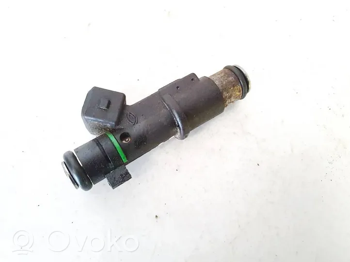 Peugeot 607 Injecteur de carburant 01f005a