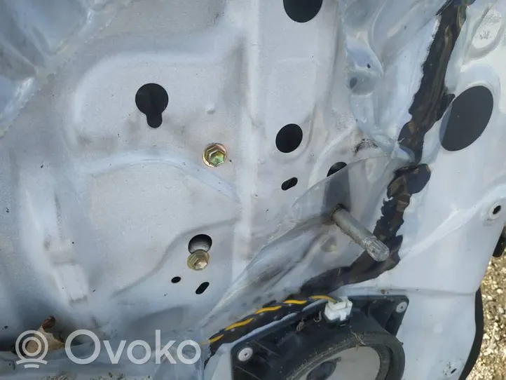 Toyota Corolla Verso AR10 Mécanisme de lève-vitre avec moteur 