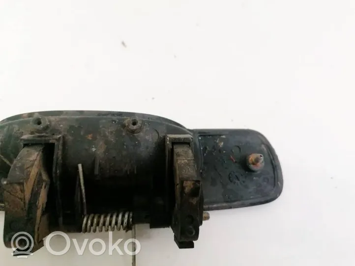 Ford Mondeo MK II Klamka zewnętrzna drzwi 93BBF26601AN