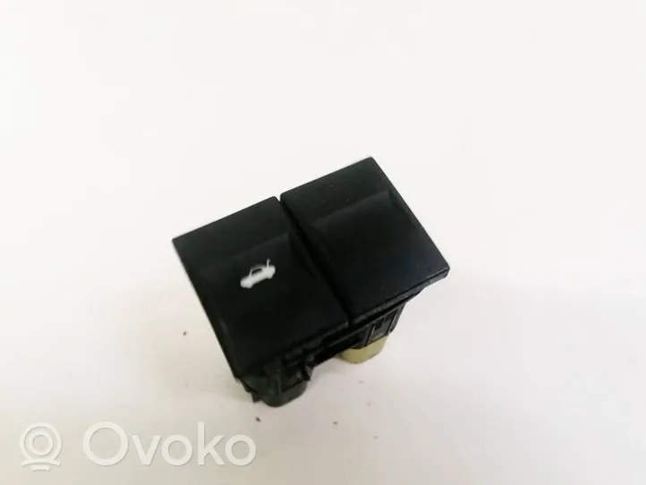 Ford Mondeo Mk III Interruptor para abrir la puerta trasera 1S7T19B514AA