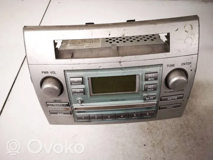 Toyota Corolla Verso AR10 Panel / Radioodtwarzacz CD/DVD/GPS 861200f010