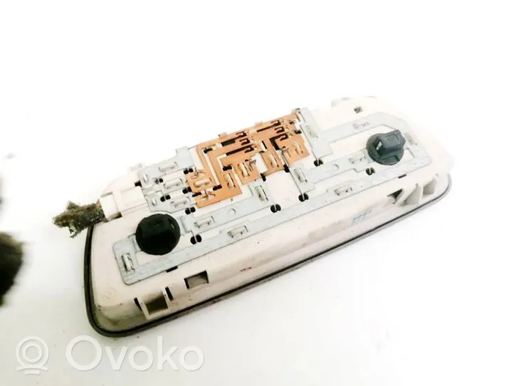 Volvo V50 Lampka podsufitki tylna 30859659