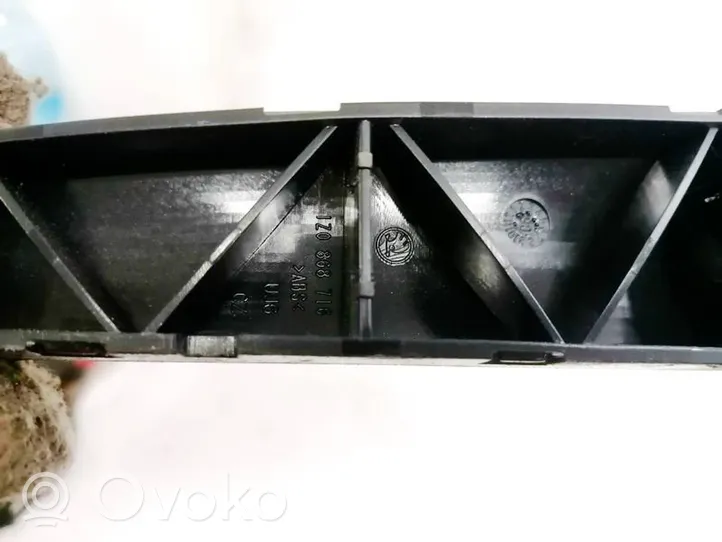 Skoda Octavia Mk2 (1Z) Inne części wnętrza samochodu 1Z0868716