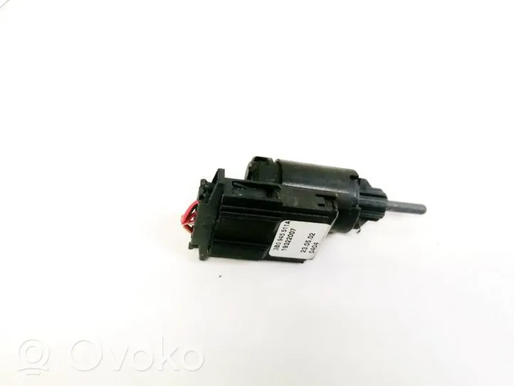 Volkswagen Polo IV 9N3 Brake pedal sensor switch 3b0945511A