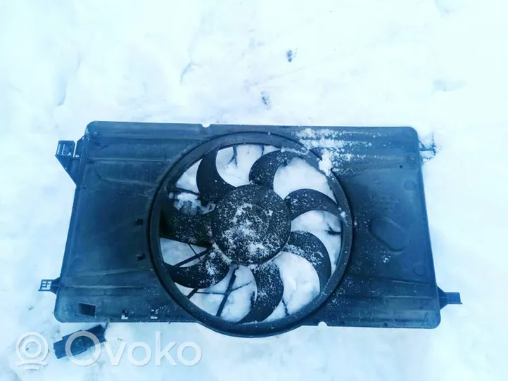 Volvo V50 Radiator cooling fan shroud 3135103554