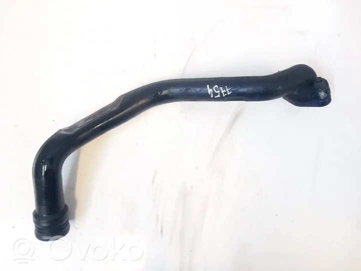 Volkswagen PASSAT B4 Breather hose/pipe 108737