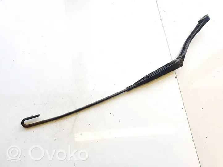 Opel Omega B1 Front wiper blade arm 90493822