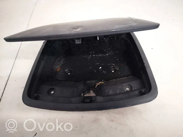 Citroen C3 Picasso Hansikaslokero 9682547677