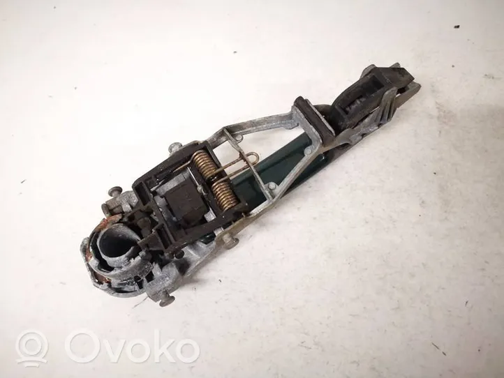 Skoda Octavia Mk2 (1Z) Išorinė atidarymo rankena 1k0837885