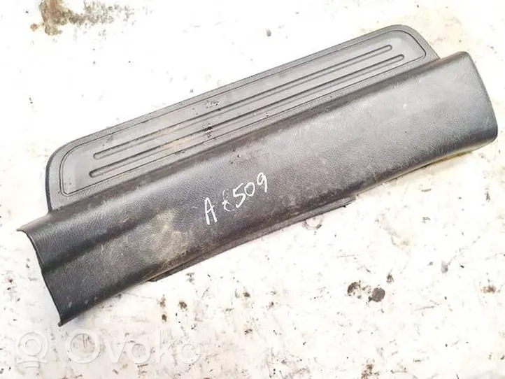 Chevrolet Captiva Rear sill trim cover 96630475