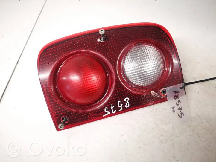 Land Rover Freelander Lampy tylnej klapy bagażnika amr4002