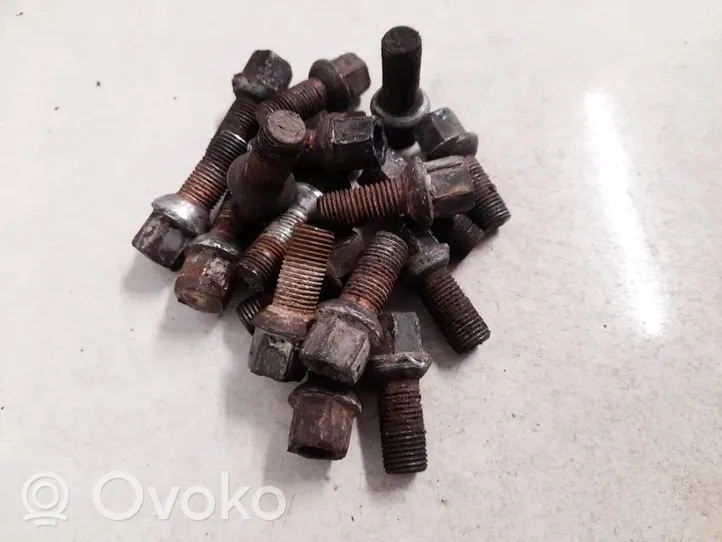 Audi A6 S6 C6 4F Nuts/bolts 