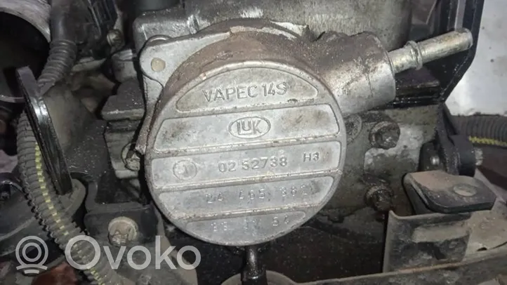 Opel Vectra C Alipainepumppu 24465382