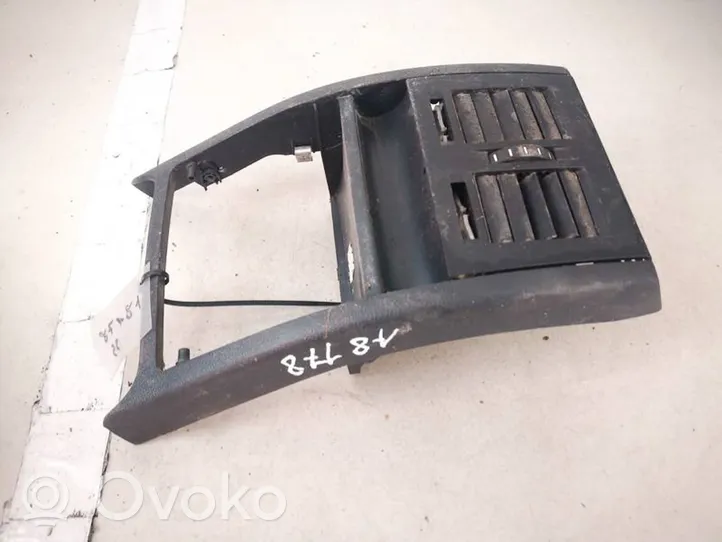 Skoda Octavia Mk2 (1Z) Griglia di ventilazione centrale cruscotto 1z0819203