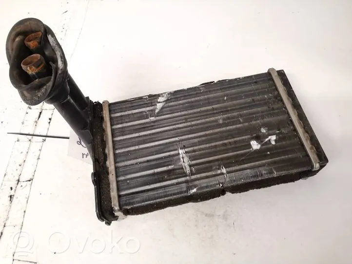 Volkswagen PASSAT B5.5 Mazais radiators 8d1819031b