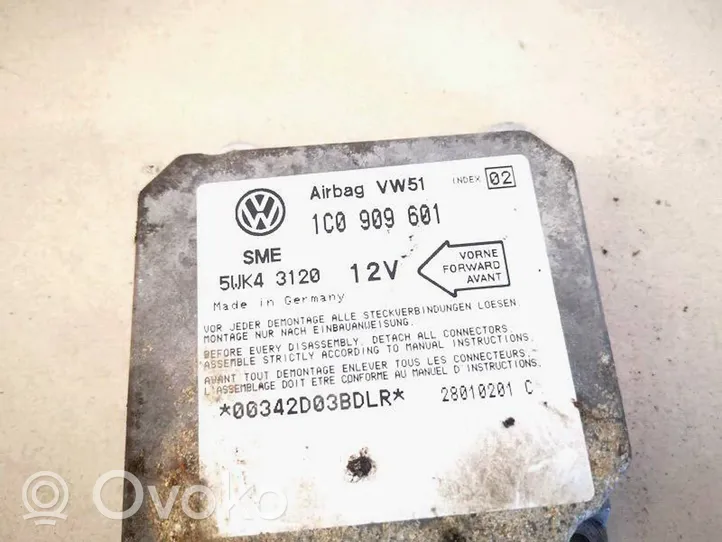 Volkswagen Lupo Oro pagalvių valdymo blokas 1c0909601