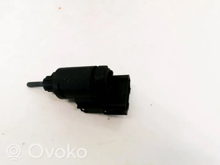 Volkswagen Phaeton Brake pedal sensor switch 3B0945511C