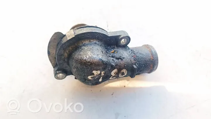 Volkswagen Touareg I Boîtier de thermostat 07012111