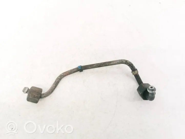 Ford Mondeo Mk III Tuyau d'alimentation conduite de carburant 