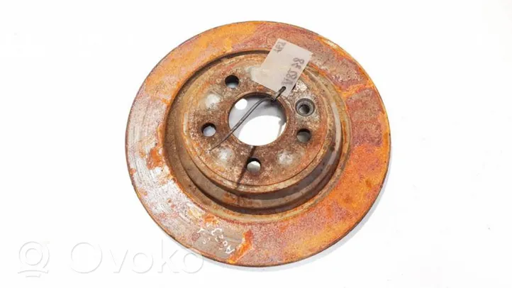 Volvo V70 Rear brake disc neventiliuojamas