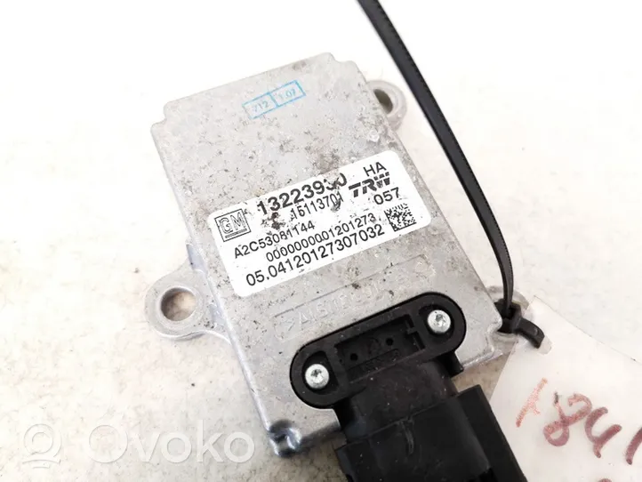 Saab 9-3 Ver2 Sensore di imbardata accelerazione ESP 13223930