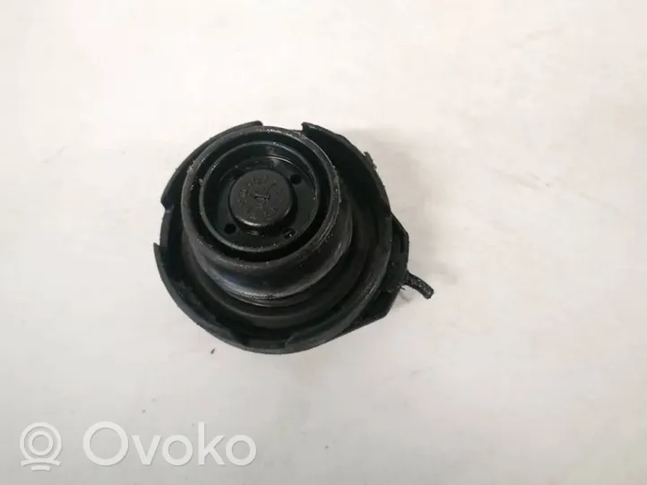 Volkswagen Polo IV 9N3 Tappo del serbatoio del carburante 1j0201553t