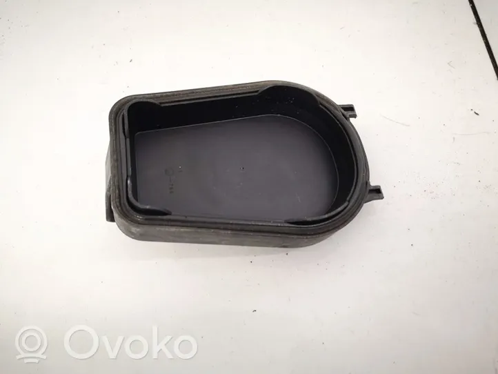 Volkswagen Touran I Parapolvere per faro/fanale 1305239232