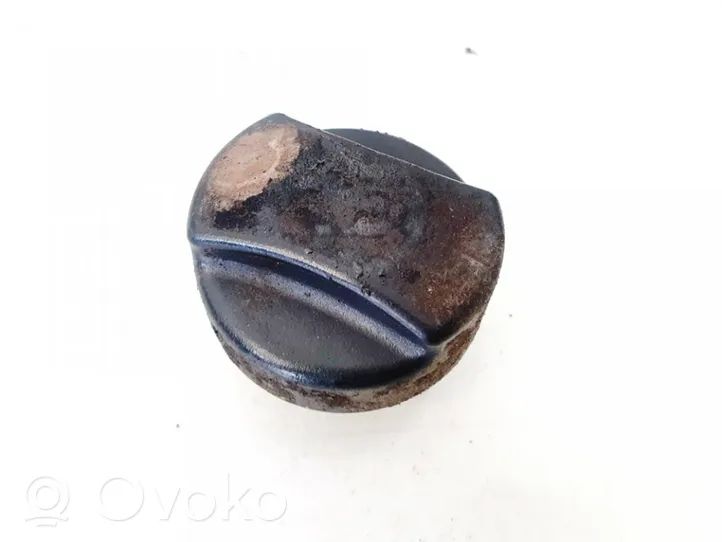 Opel Astra G Tappo del serbatoio del carburante 