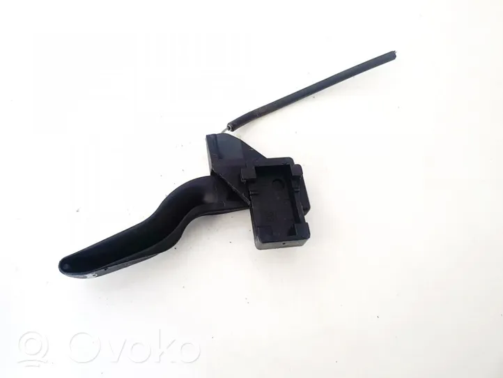 Opel Astra G Engine bonnet (hood) release handle 