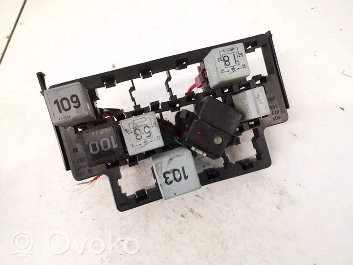 Volkswagen Polo III 6N 6N2 6NF Fuse box set 6q0972595a