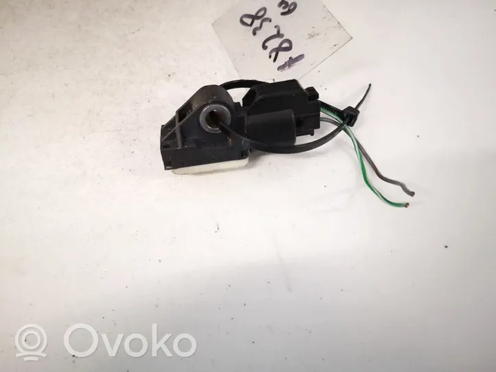 Volvo V70 Czujnik uderzenia Airbag 31264395