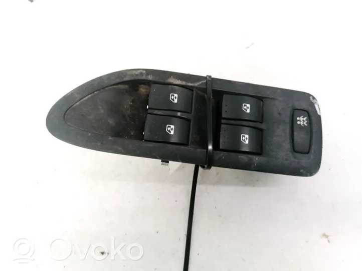 Renault Vel Satis Electric window control switch 