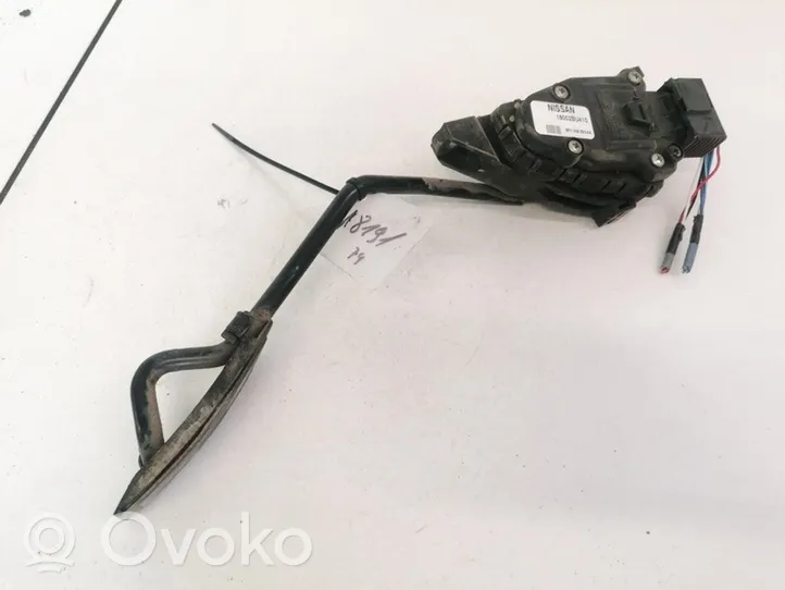 Nissan Almera Tino Pedale dell’acceleratore 18002bu410