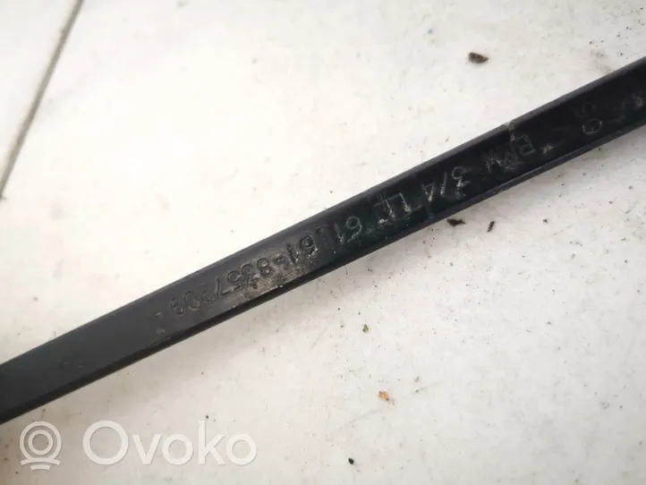 BMW 3 E36 Front wiper blade arm 61618357209