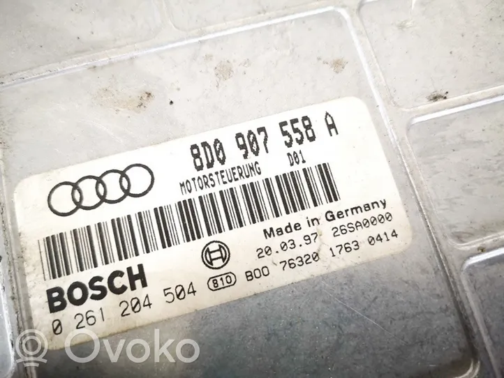 Audi A4 S4 B5 8D Sterownik / Moduł ECU 8d0907558a