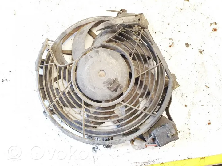 Opel Corsa C Radiator cooling fan shroud 