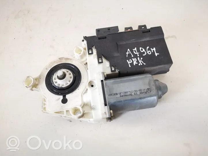 Citroen C5 Moteur de lève-vitre de porte avant 9648484980