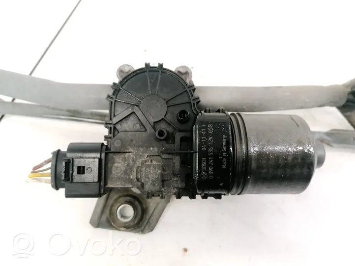 Opel Astra H Wiper motor 0390241538