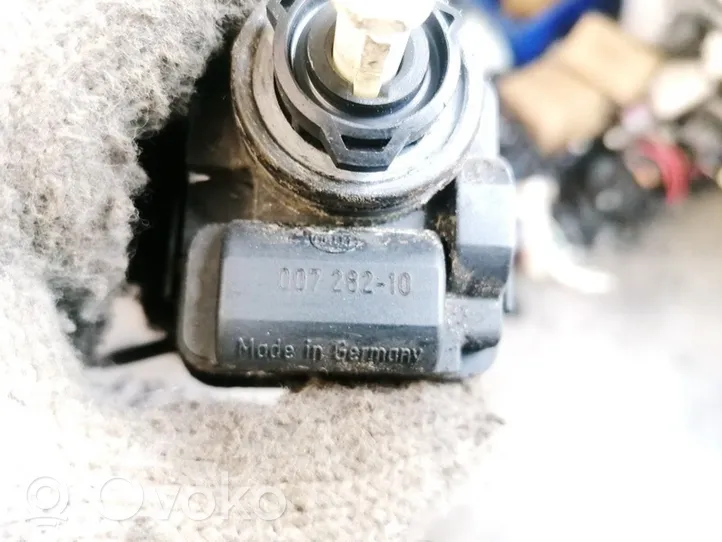 Audi A6 S6 C4 4A Moteur de réglage du niveau des phares 00728210