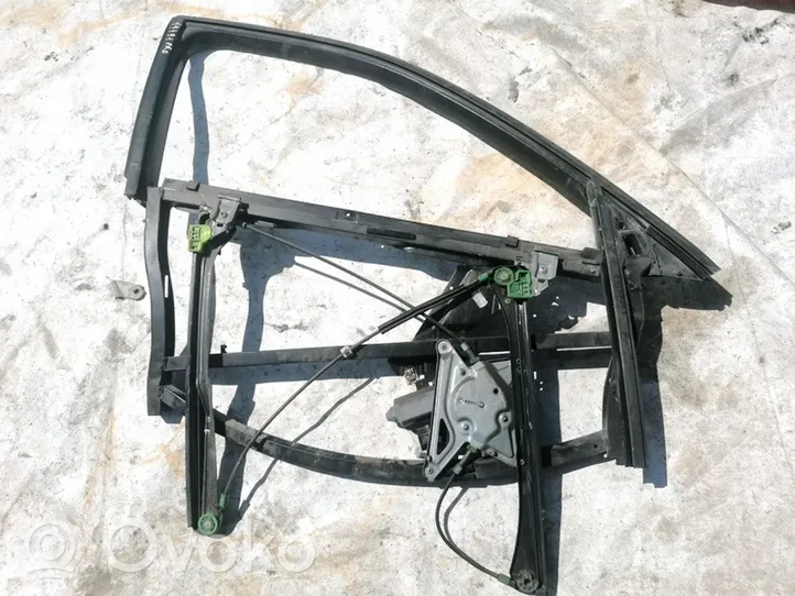 Audi A4 S4 B5 8D Front door window/glass frame 