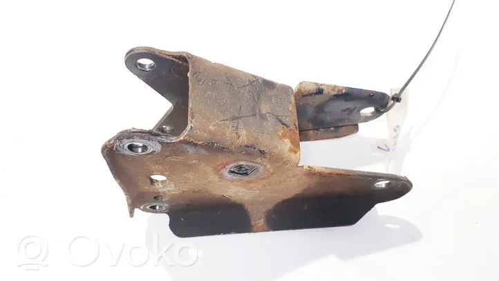 Renault Megane I Engine mounting bracket 7700841332m