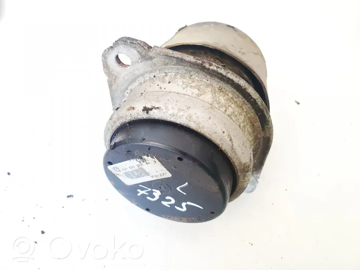 Volkswagen Touareg I Support de moteur, coussinet 7l6190131